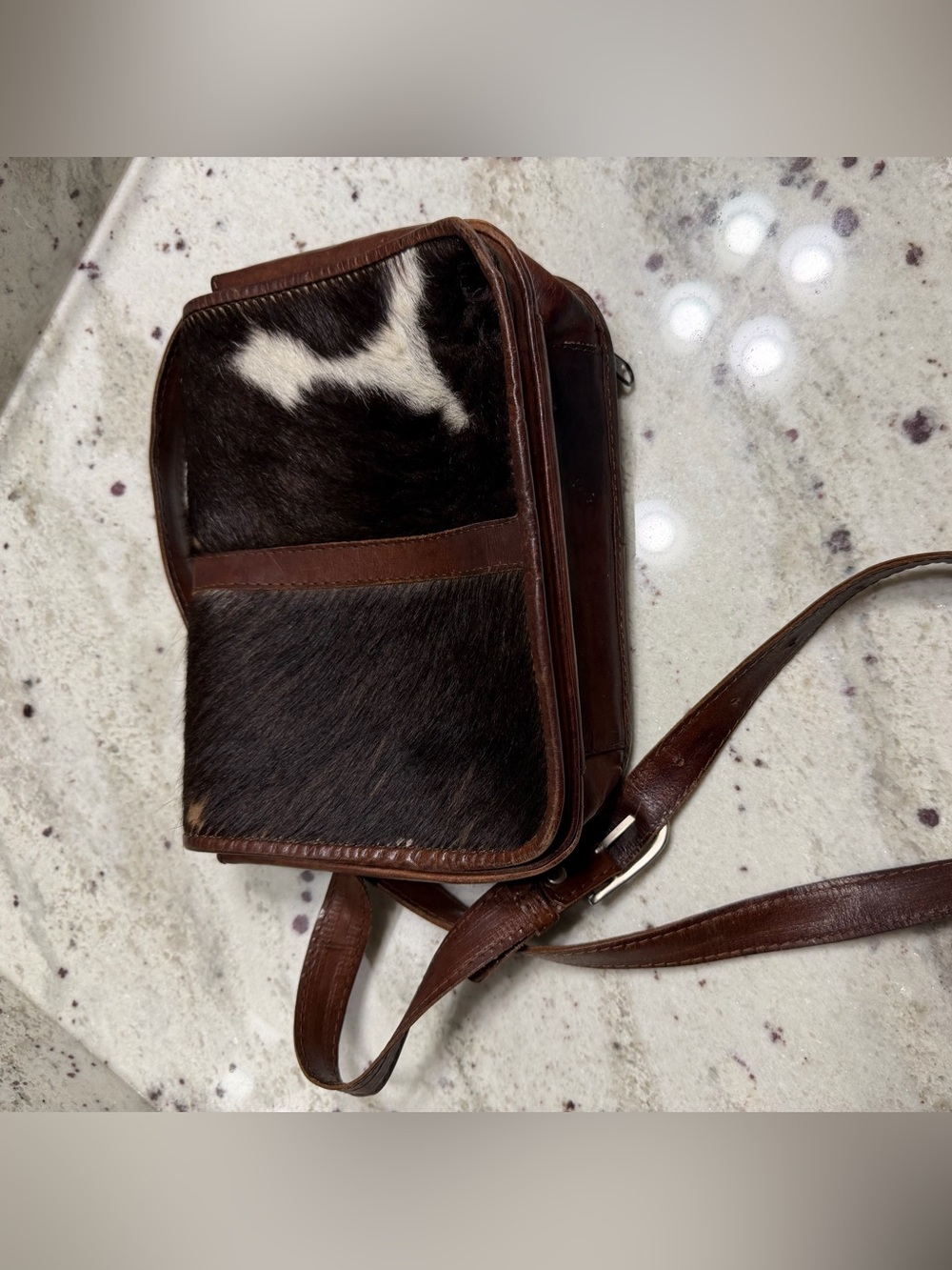Vintage Leaders in Leather Cowhide Tooled Crossbody Organizer Western Purse